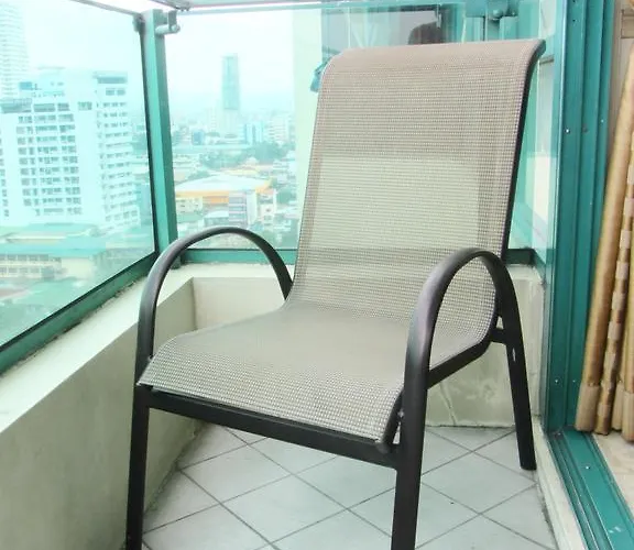 Baywatch Tower Hotel Manila